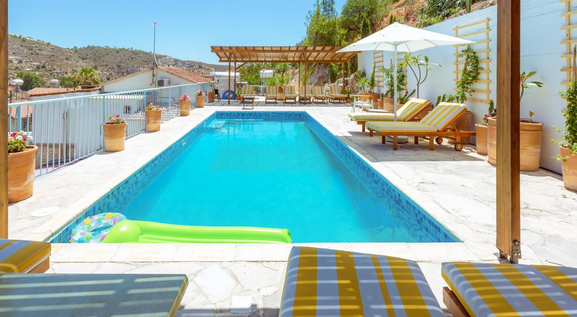 Kalavasos Square Apartments - With Pool 3 Minutes Walk Dış mekan fotoğraf